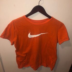 Nike orange logo tee size XL used